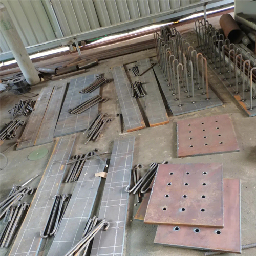 有哪些其他因素会影响金昌预埋件位置的确定？